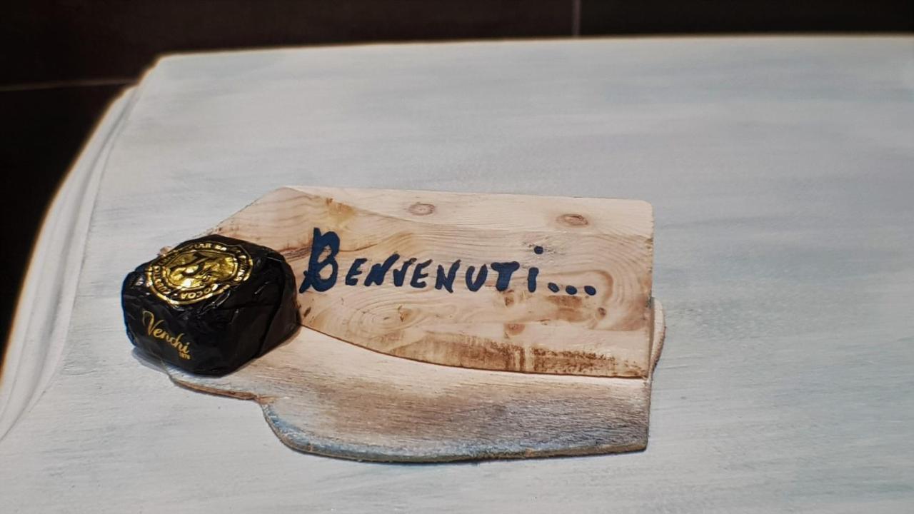 B&B Ammore 卡斯特拉玛雷帝斯达比亚 外观 照片